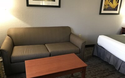 AmericInn by Wyndham Ankeny/Des Moines