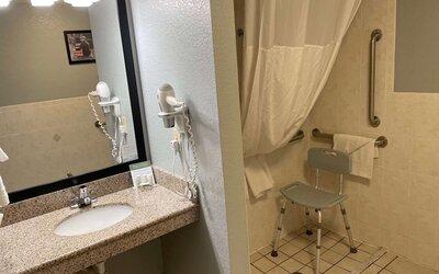 AmericInn by Wyndham Ankeny/Des Moines