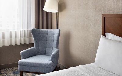 Four Points by Sheraton Edmonton South