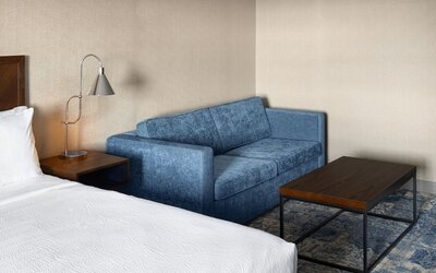 Four Points by Sheraton Edmonton South