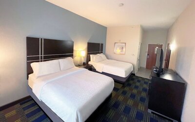 La Quinta Inn & Suites by Wyndham Ankeny IA - Des Moines IA