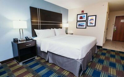 La Quinta Inn & Suites by Wyndham Ankeny IA - Des Moines IA