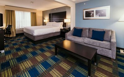La Quinta Inn & Suites by Wyndham Ankeny IA - Des Moines IA