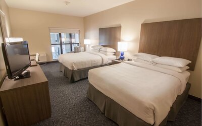 Hotel Renovo Des Moines Urbandale,Tapestry Collection Hilton