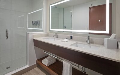 Four Points By Sheraton Sherwood Park