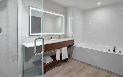 Four Points By Sheraton Sherwood Park