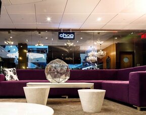 Sandman Signature Edmonton Downtown Hotel