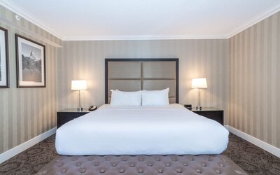 Sandman Signature Edmonton Downtown Hotel