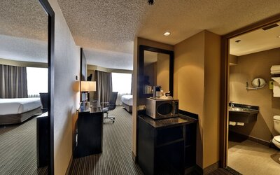 Edmonton Hotel and Convention Centre
