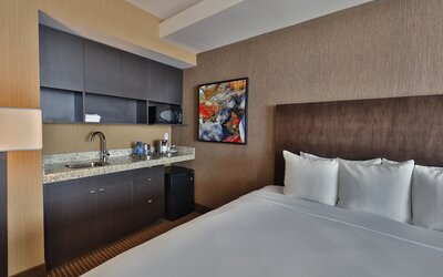 Edmonton Hotel and Convention Centre