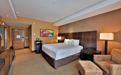 Edmonton Hotel and Convention Centre
