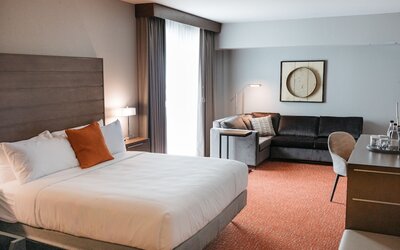 Revel Hotel Des Moines Urbandale, Tapestry Collection by Hilton