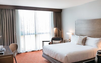 Revel Hotel Des Moines Urbandale, Tapestry Collection by Hilton