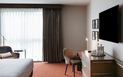 Revel Hotel Des Moines Urbandale, Tapestry Collection by Hilton