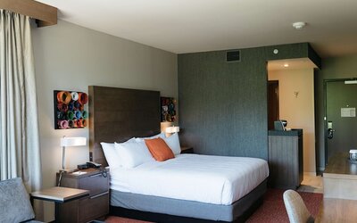 Revel Hotel Des Moines Urbandale, Tapestry Collection by Hilton