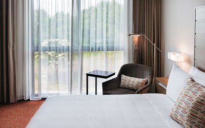 Revel Hotel Des Moines Urbandale, Tapestry Collection by Hilton