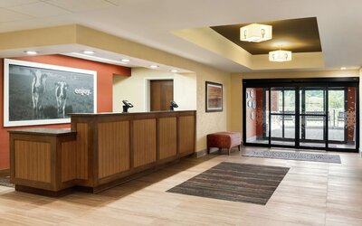 Hampton Inn West Des Moines Lake Drive