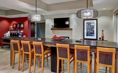 Hampton Inn West Des Moines Lake Drive