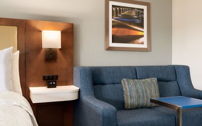 Hampton Inn West Des Moines Lake Drive