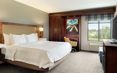 Hampton Inn West Des Moines Lake Drive