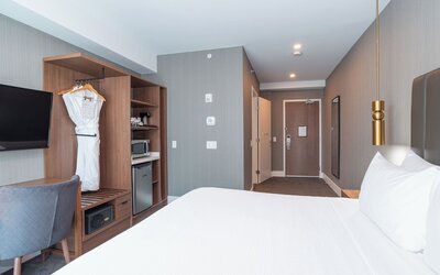 Sandman Signature Sherwood Park Hotel