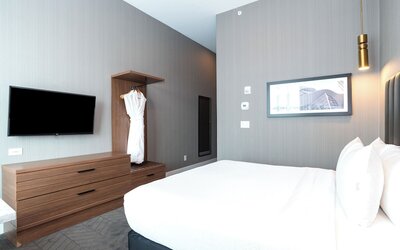 Sandman Signature Sherwood Park Hotel