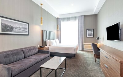 Sandman Signature Sherwood Park Hotel