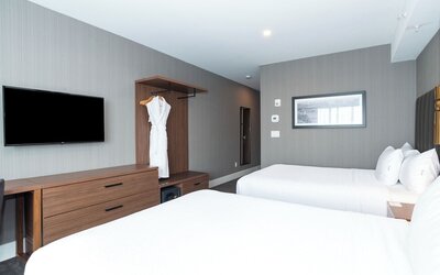 Sandman Signature Sherwood Park Hotel