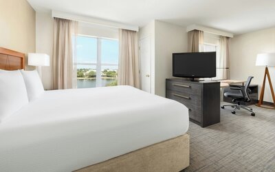 Residence Inn by Marriott Des Moines West at Jordan Creek Town Center