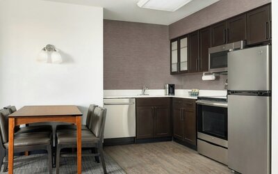 Residence Inn by Marriott Des Moines West at Jordan Creek Town Center