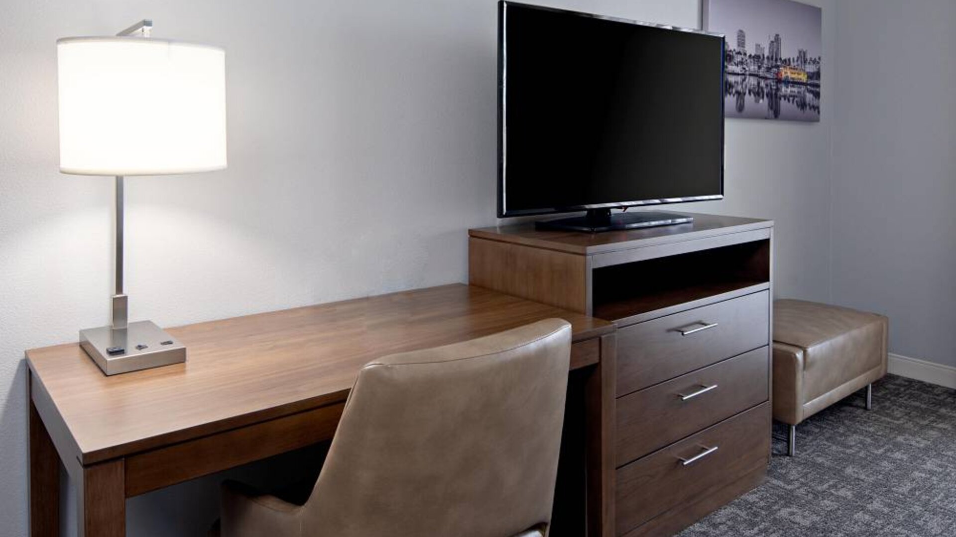 Staybridge Suites Long Beach Airport