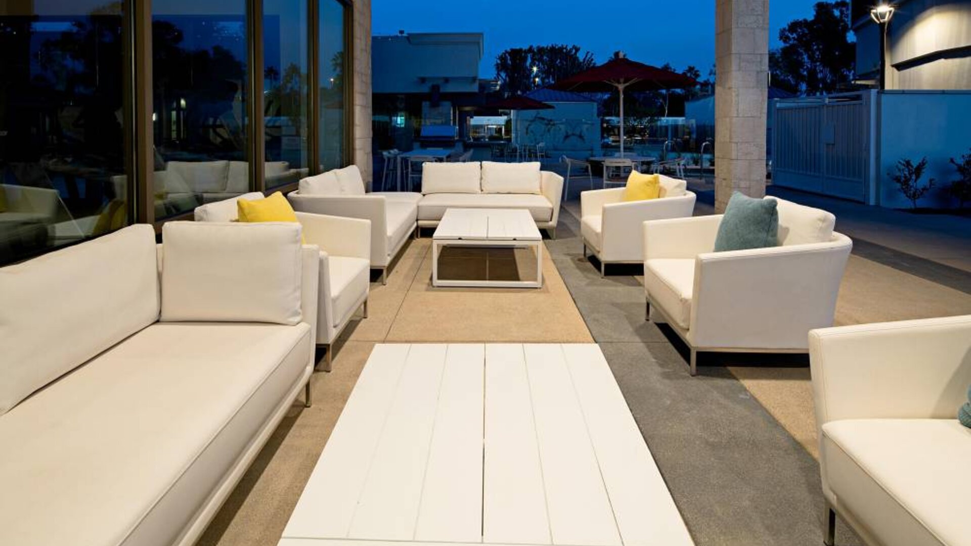 Staybridge Suites Long Beach Airport