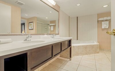 Holiday Inn Conference Center Edmonton South by IHG