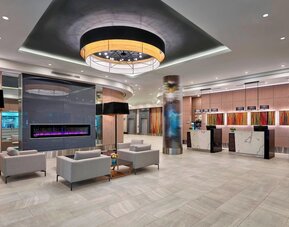 Delta Hotels by Marriott Edmonton Centre Suites