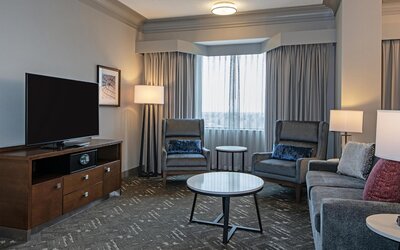 DoubleTree by Hilton Hotel West Edmonton