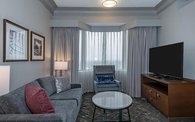 DoubleTree by Hilton Hotel West Edmonton