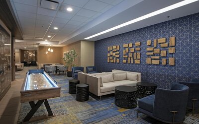 DoubleTree by Hilton Hotel West Edmonton