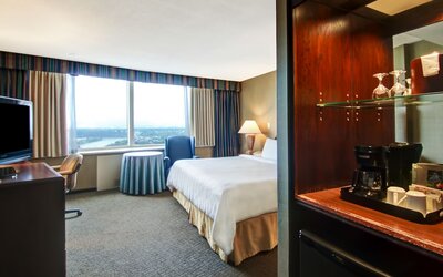 Chateau Lacombe Hotel