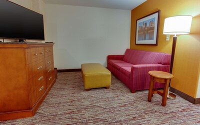 Drury Inn & Suites West Des Moines