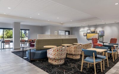 Home2 Suites By Hilton Altoona Des Moines