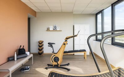 Fitness center at OKKO Hotels Nice Aéroport.