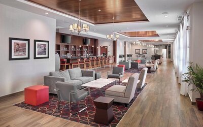 Four Points by Sheraton Edmonton West