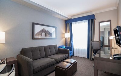Sandman Signature Edmonton South Hotel