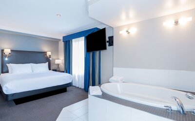 Sandman Signature Edmonton South Hotel