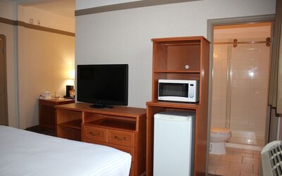 Ramada by Wyndham Edmonton South