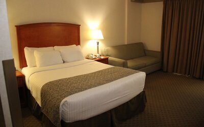 Ramada by Wyndham Edmonton South