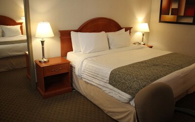 Ramada by Wyndham Edmonton South