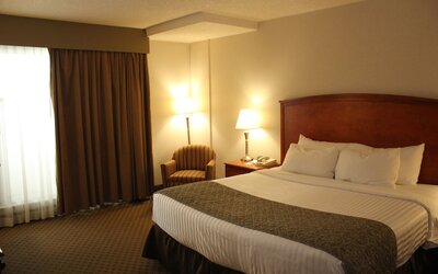 Ramada by Wyndham Edmonton South