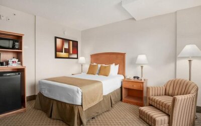 Ramada by Wyndham Edmonton South