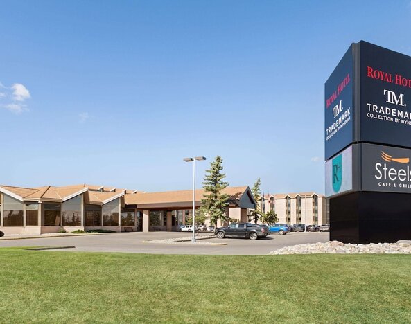 Royal Hotel West Edmonton, Trademark Collection by Wyndham